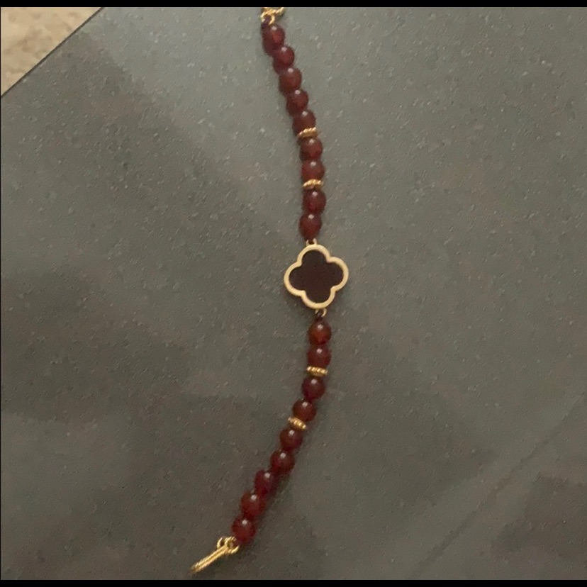 Flower Bracelet, 18 K Gold With Agate Bracelet